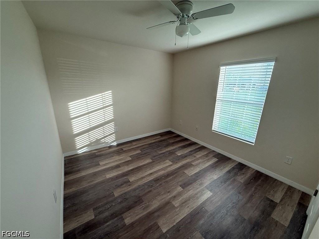 4409 Garden Blvd - Photo 3 of 11