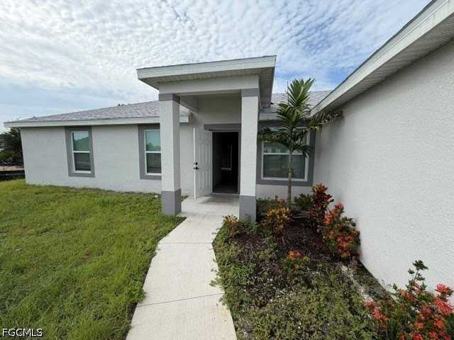 740 Foxtail St E - Photo 2 of 10