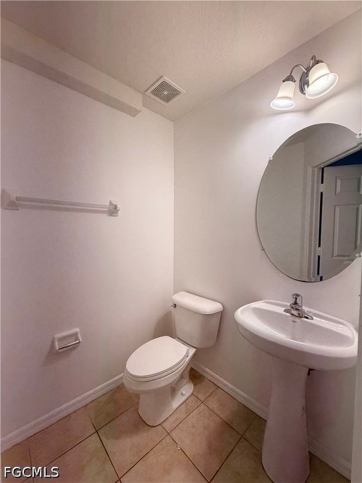 8360 Silver Birch Way - Photo 3 of 33