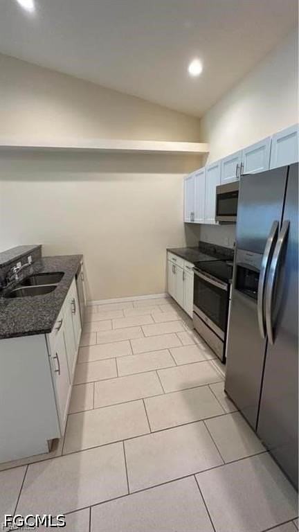 1712 Sw 32nd St - Photo 5 of 13