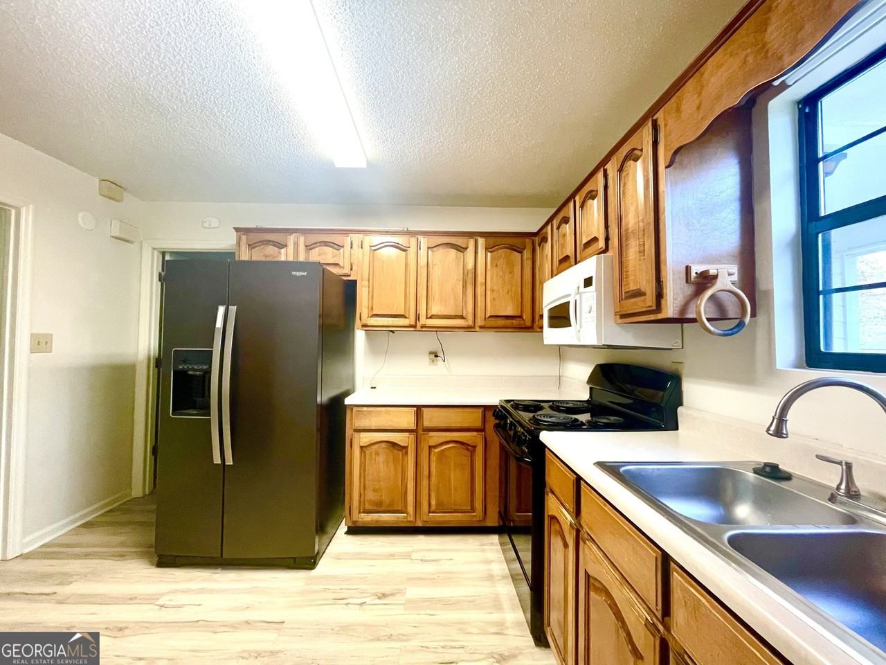 102 Ridgestone Ct - Photo 4 of 14