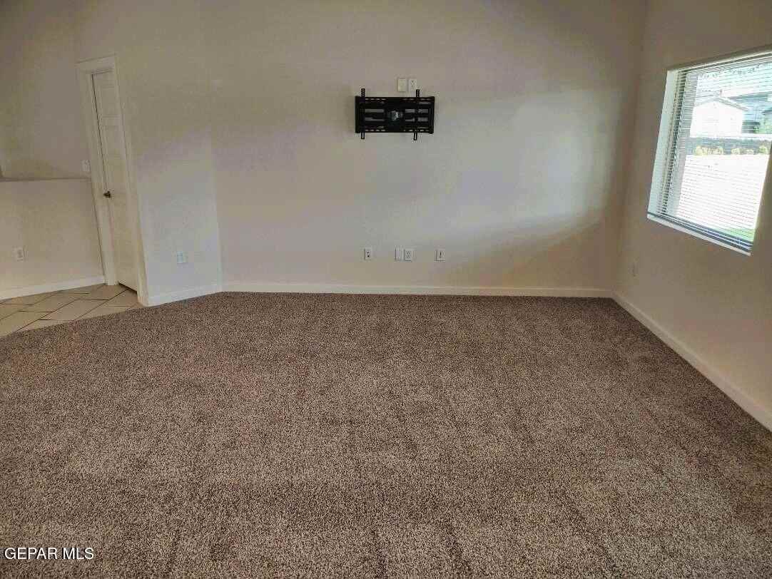14725 Tierra Fortaleza Ave - Photo 4 of 26