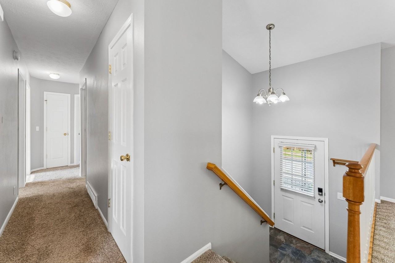 4027 N 172nd Ave - Photo 3 of 29