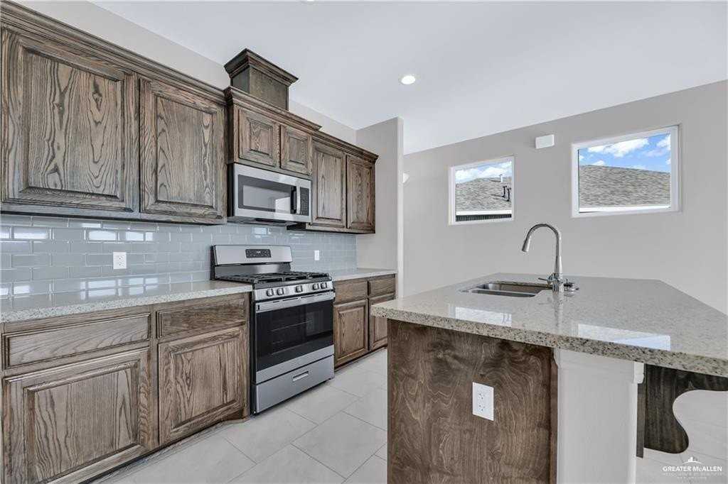 2402 Augustin Ct - Photo 7 of 14