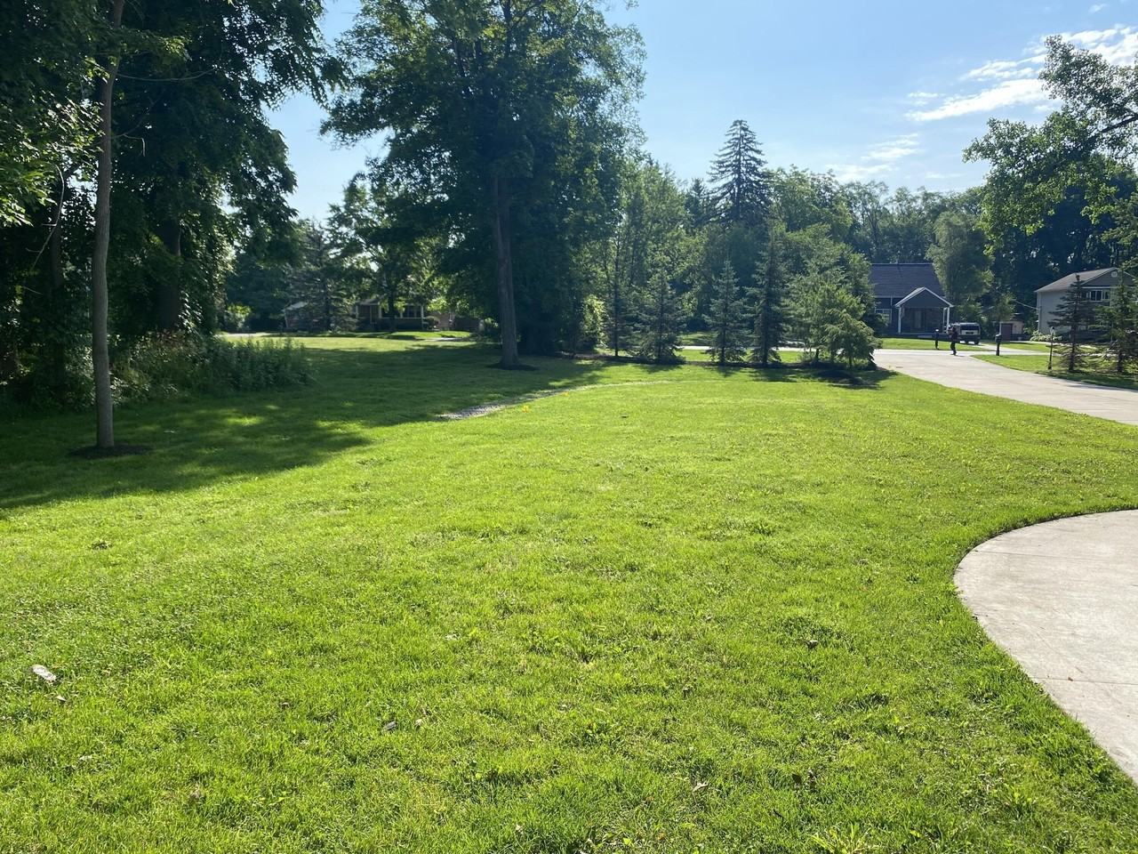9915 Wayne Rd - Photo 4 of 38
