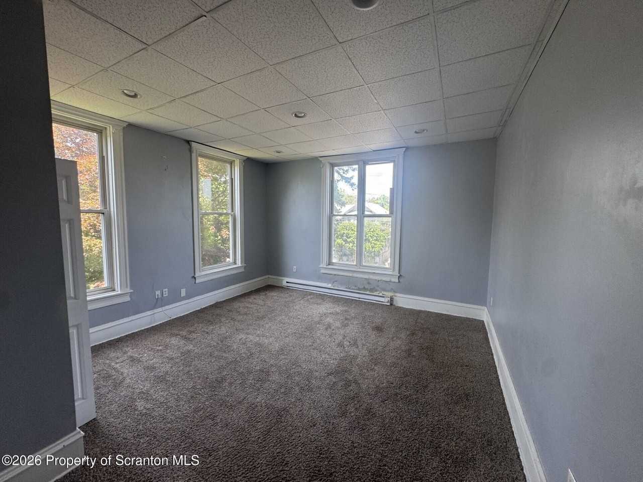 507 Broadway St - Photo 4 of 5