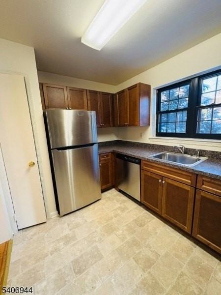 181 Long Hill Rd #I2 - Photo 6 of 25