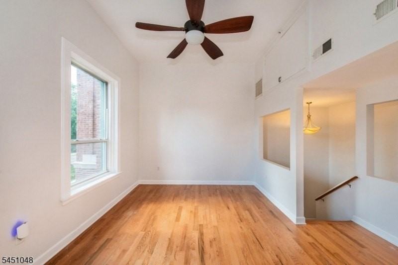 15 Glenridge Ave #5 - Photo 2 of 15