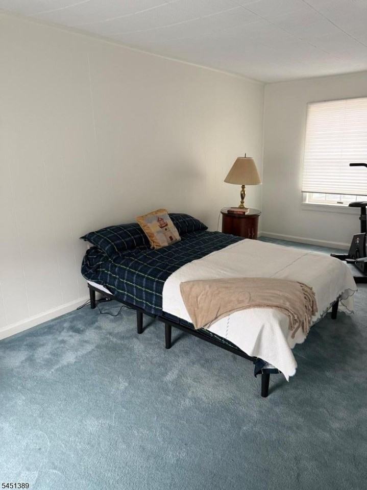 47 Main St - Photo 6 of 7