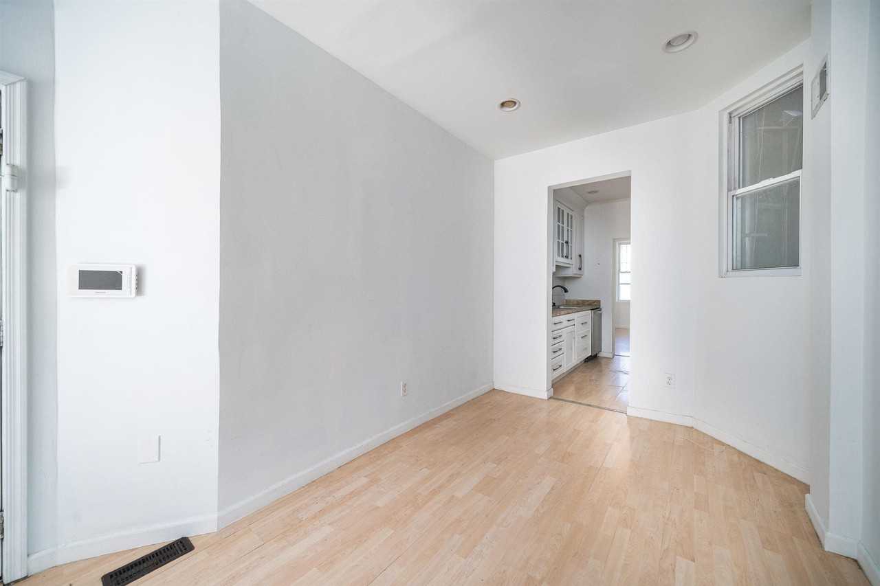 89 Booraem Ave #1L - Photo 5 of 16