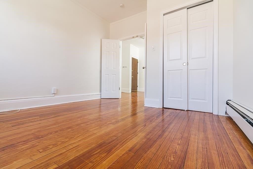 154 W 29th St #2 - Photo 7 of 11