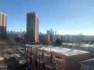 234 51st St #403 - Photo 4 of 9