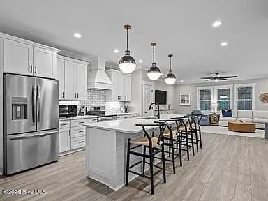 331 Live Oak St - Photo 2 of 24
