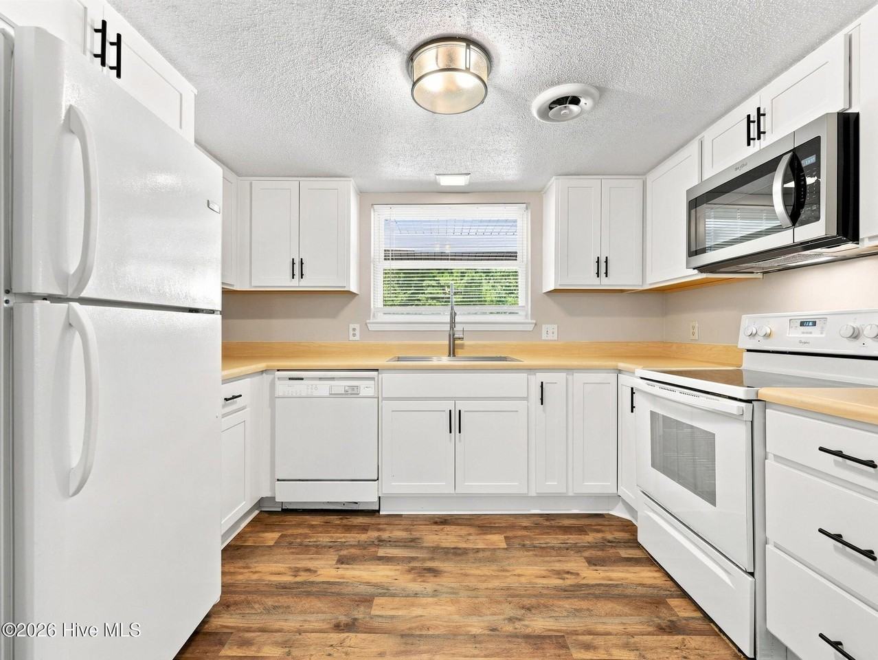 314 Linwood Dr - Photo 5 of 16