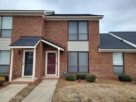 featured image of 19 Upton Ct