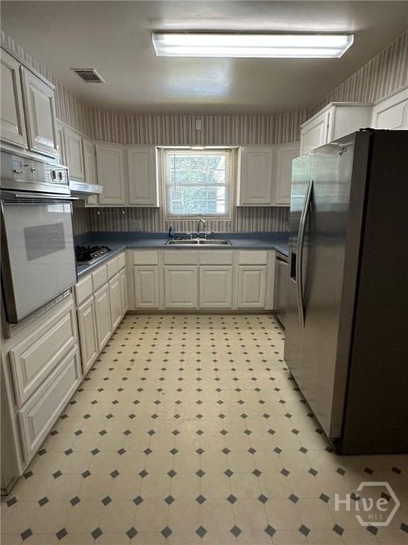 5201 Habersham St - Photo 7 of 23
