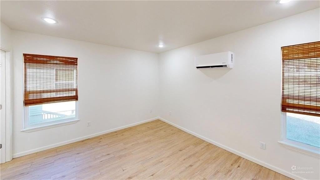 616 N Spring St - Photo 7 of 13