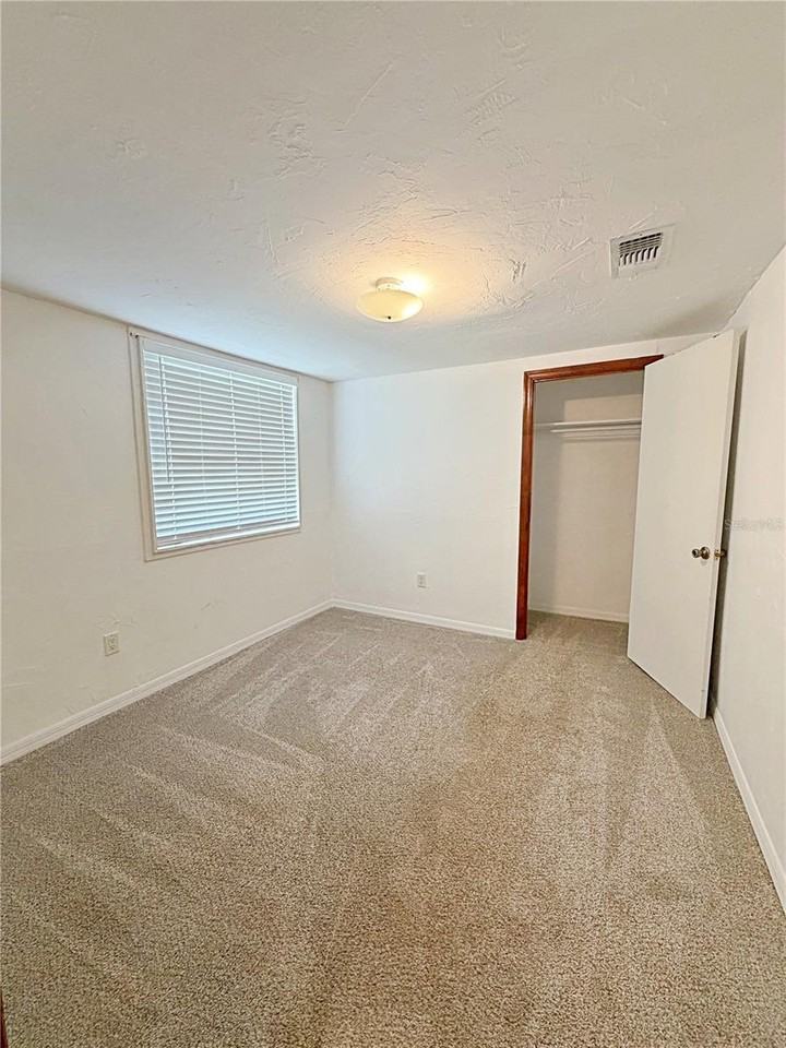 2400 Shannon Rd #1 - Photo 5 of 14