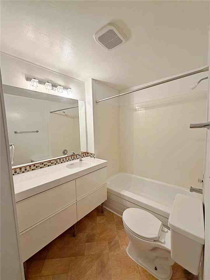2400 Shannon Rd #1 - Photo 6 of 14
