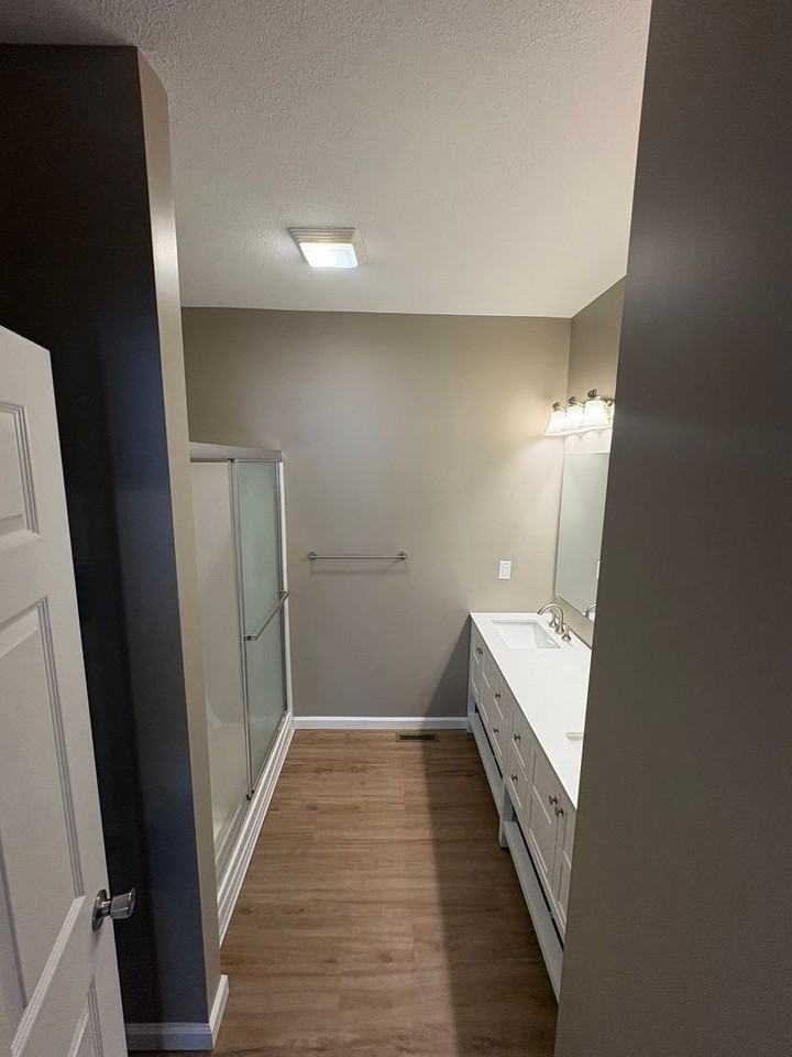 709 Stephanie Ct - Photo 7 of 18