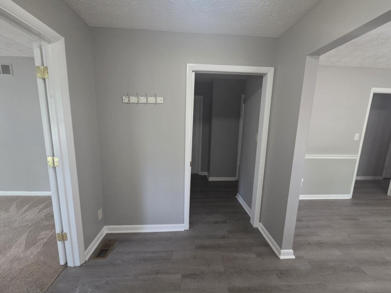 3334 Nevius Dr - Photo 2 of 13