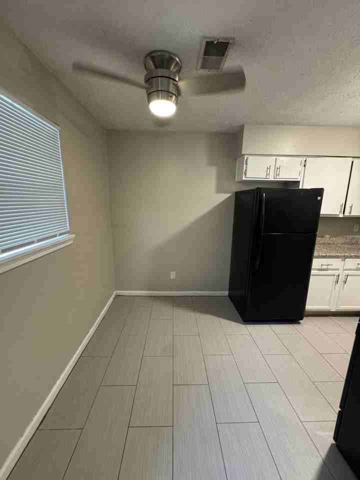 185 Donabrook Ct #C10 - Photo 5 of 13