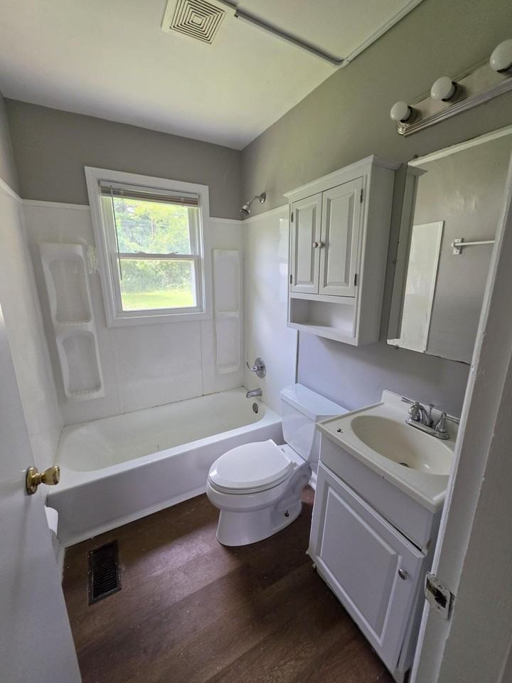 2024 Heather Way - Photo 4 of 9