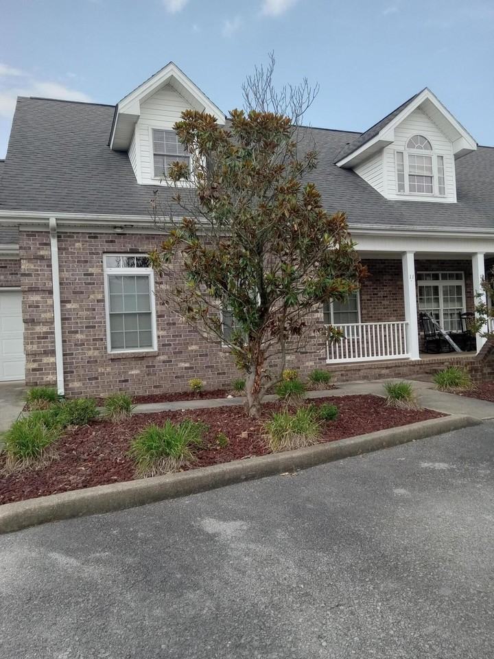 11 Margaret Rose Ln - Photo 3 of 17