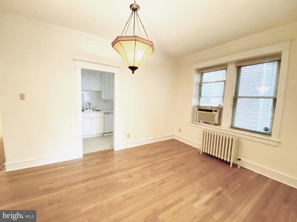 1505 Delaware Ave - Photo 5 of 25