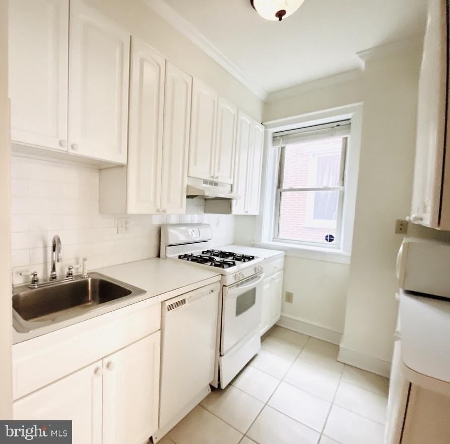 1505 Delaware Ave - Photo 7 of 25