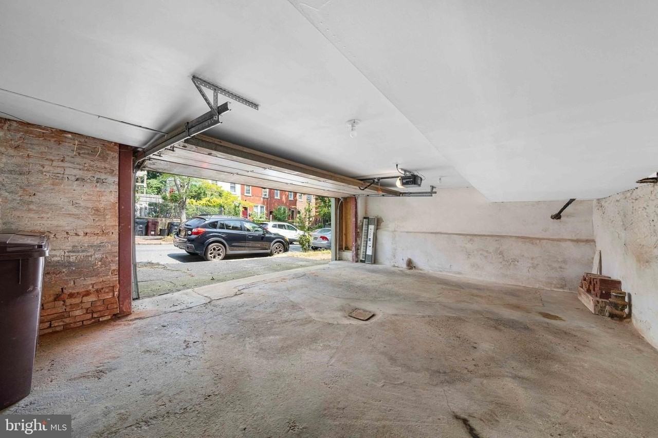1016 Kirk Ave - Photo 7 of 29