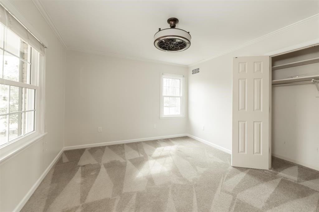 8441 Dogwood Rd - Photo 2 of 25