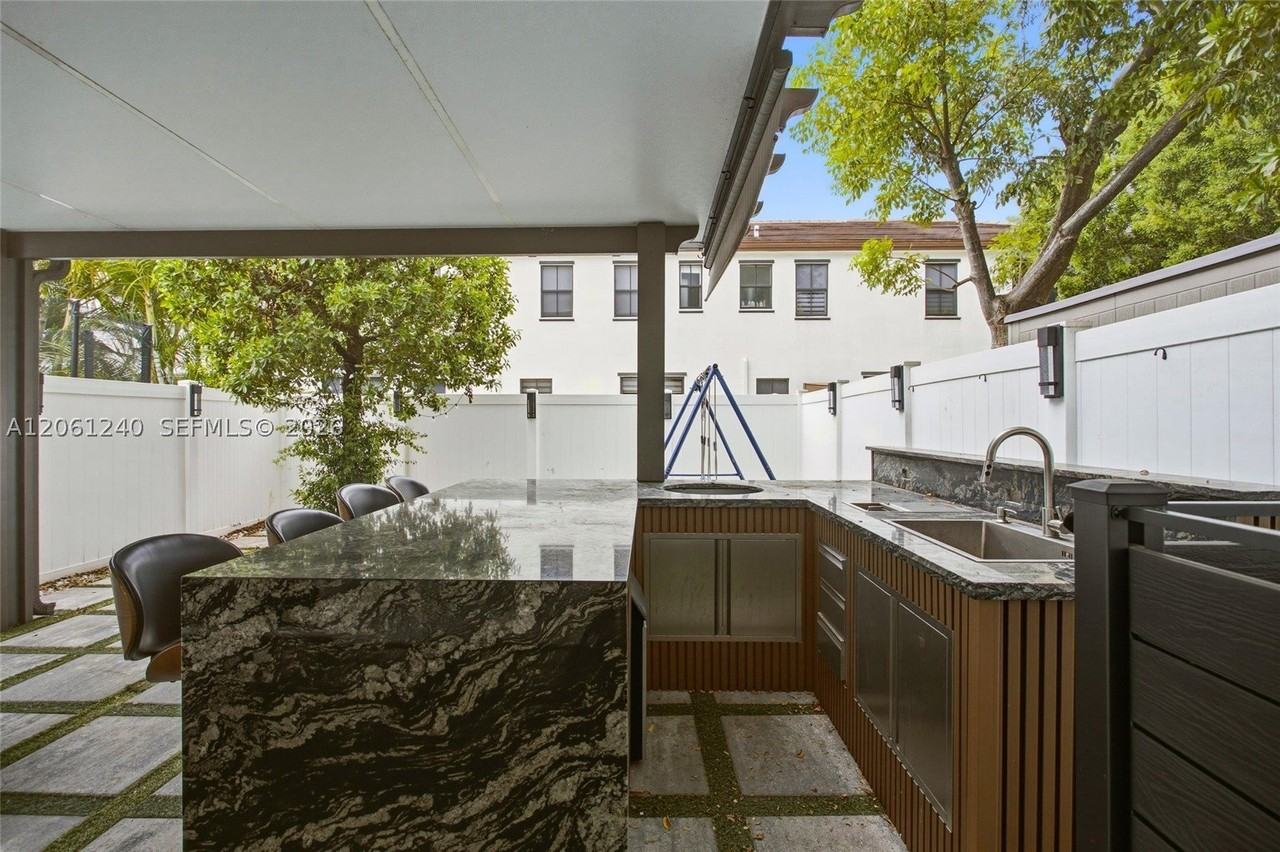 3430 W 106th Ter #106 - Photo 6 of 50