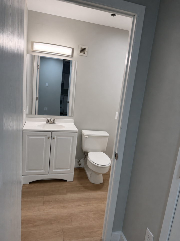 Legacy Eastgate Apartments - Photo 5 of 13