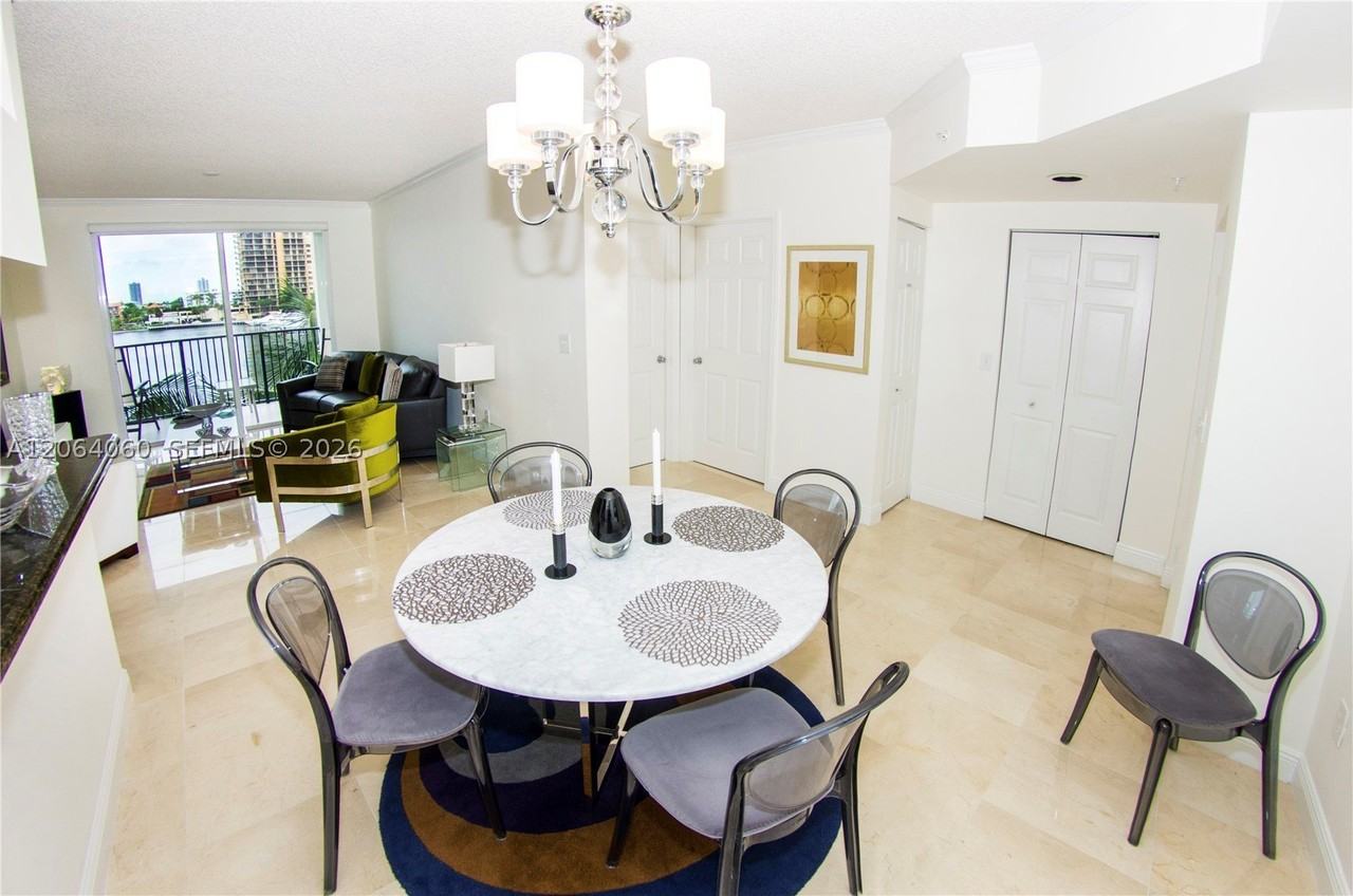 17150 N Bay Rd #2408 - Photo 6 of 43