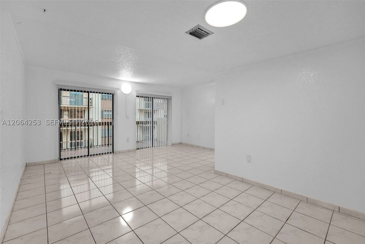 5249 Nw 7th St #416 - Photo 2 of 22