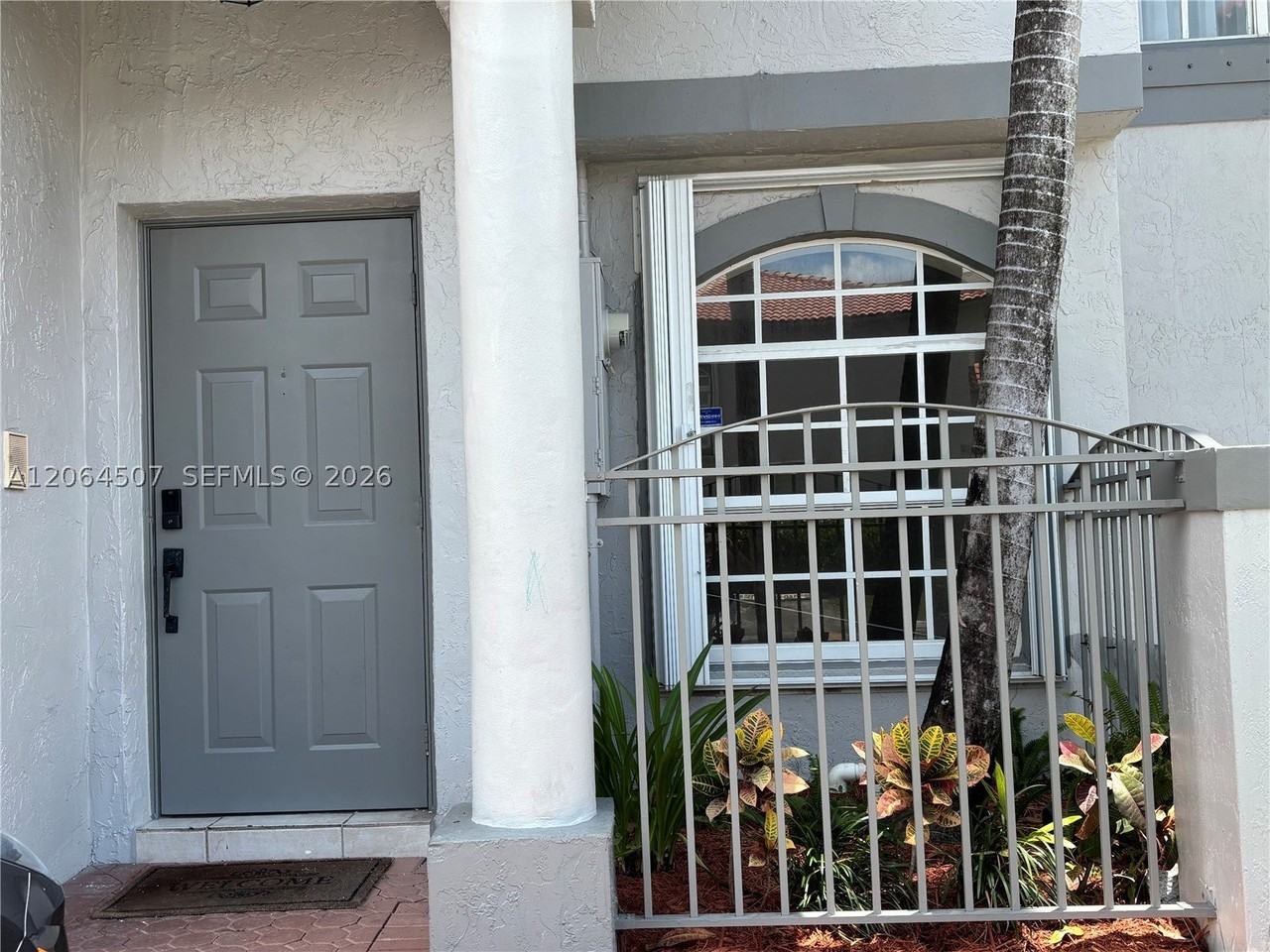 11440 Nw 50th Ter - Photo 3 of 50