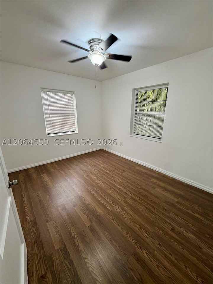 1200 Nw 37th Ave #2 - Photo 7 of 17