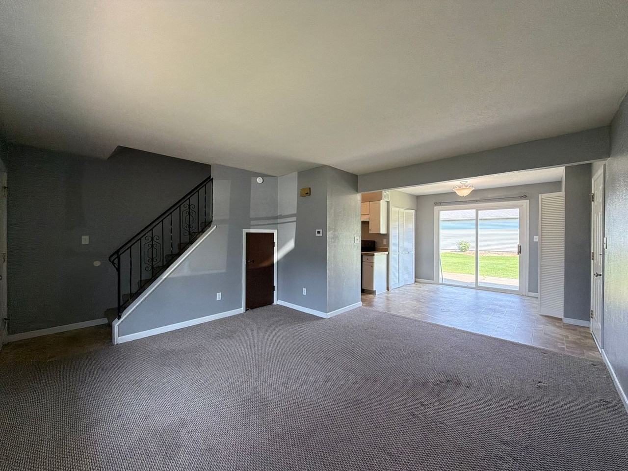 1406 County Road 6 E - Photo 3 of 22