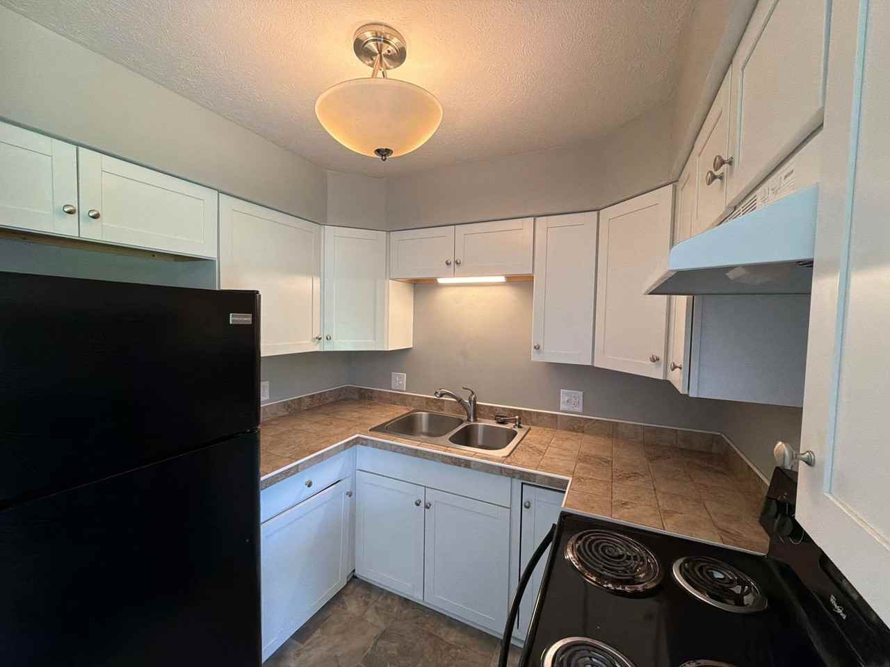 1406 County Road 6 E - Photo 5 of 22