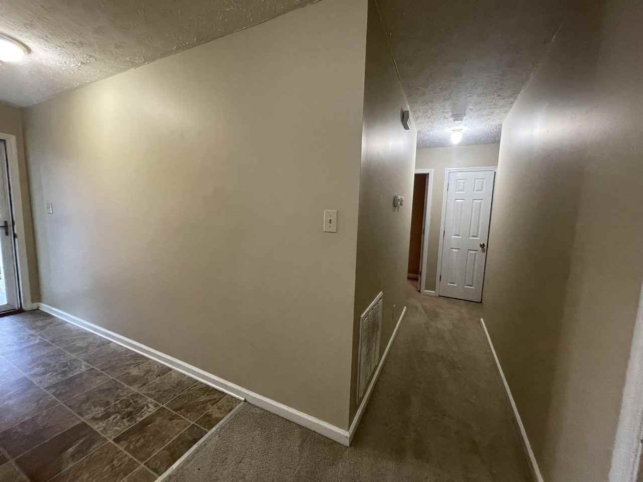 212 Sprucepine Dr #1 - Photo 7 of 34