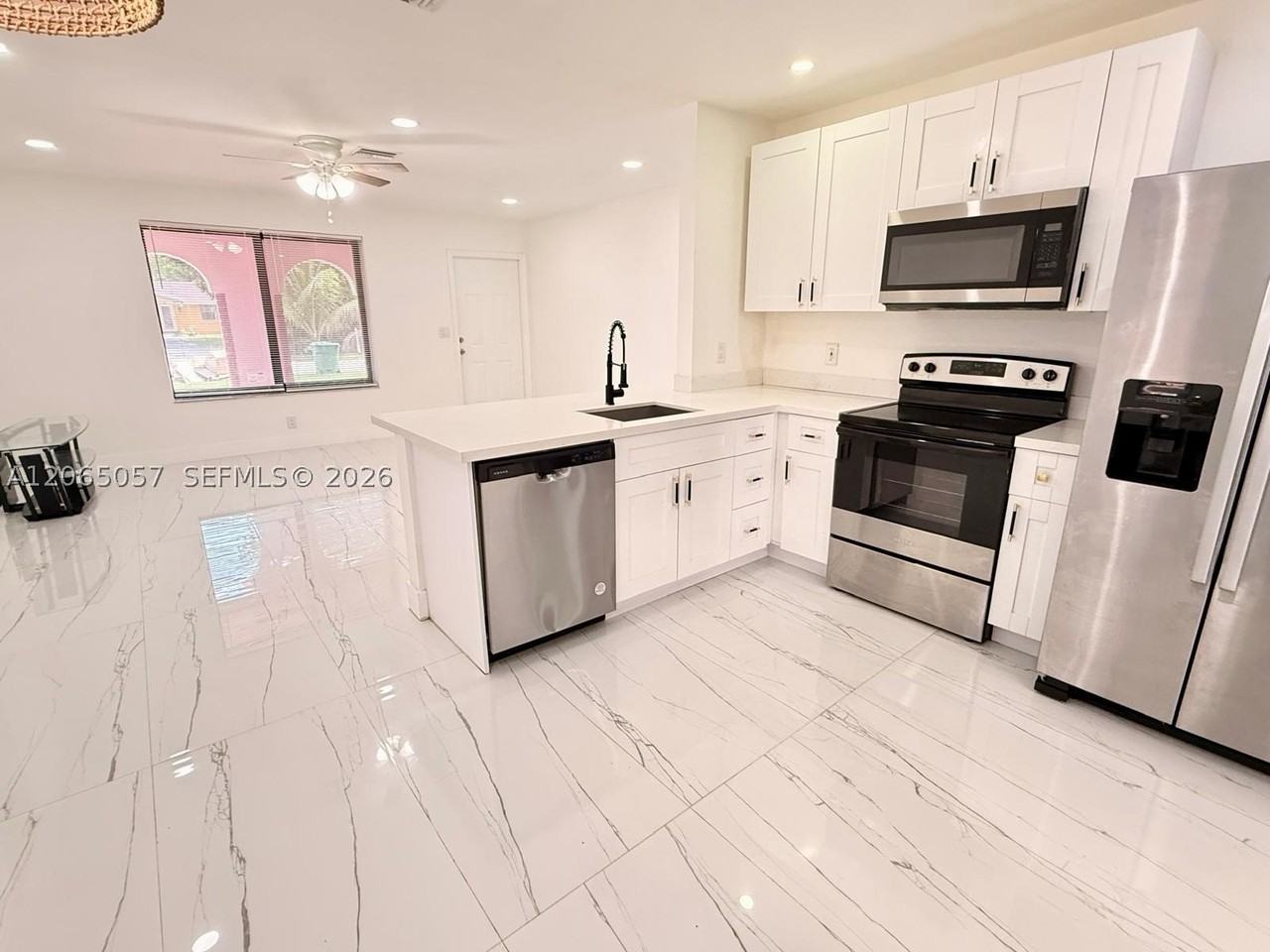 4088 Sw 51st St #A - Photo 3 of 15
