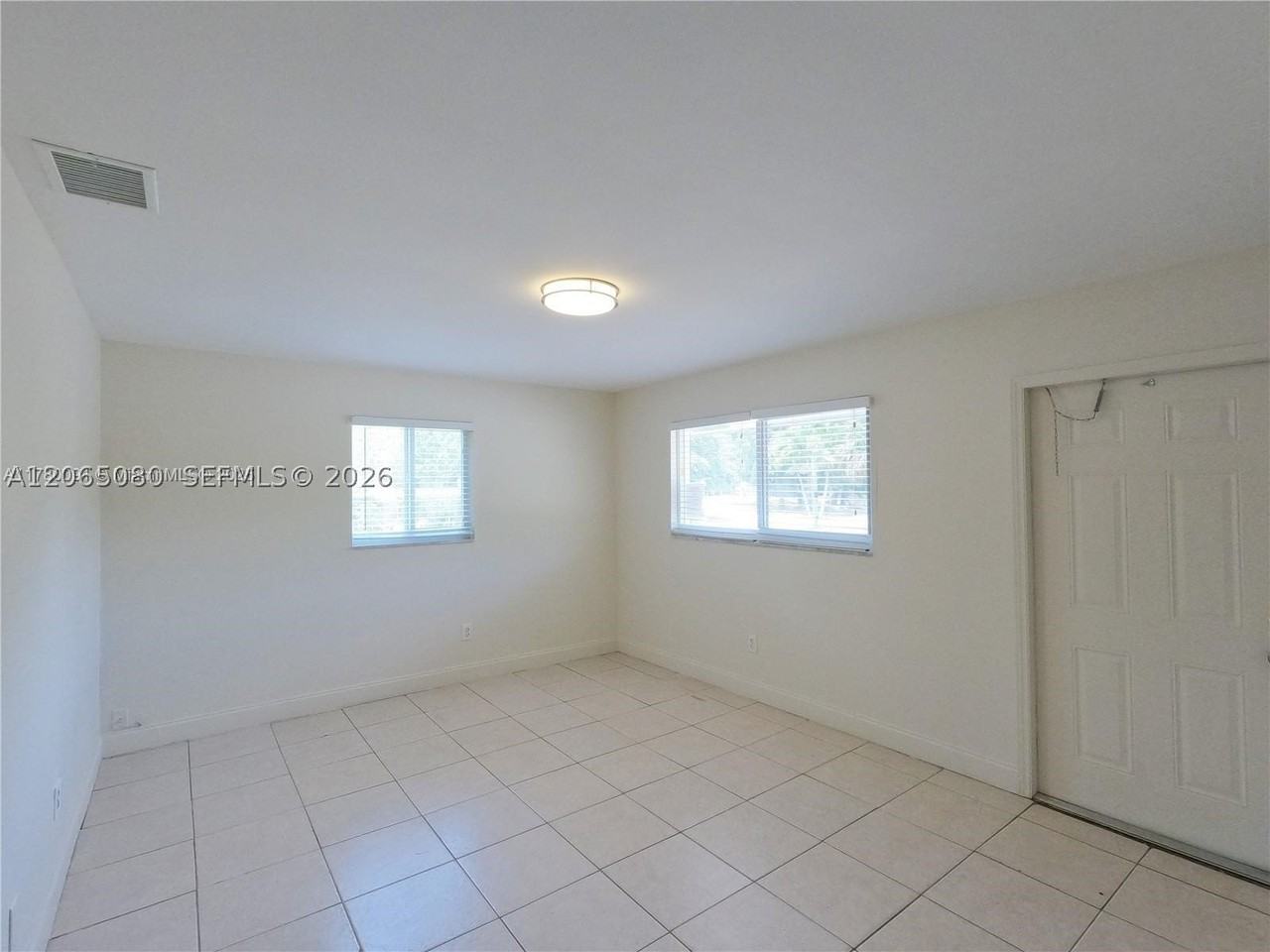 4906 Serafica Dr #7 - Photo 3 of 10
