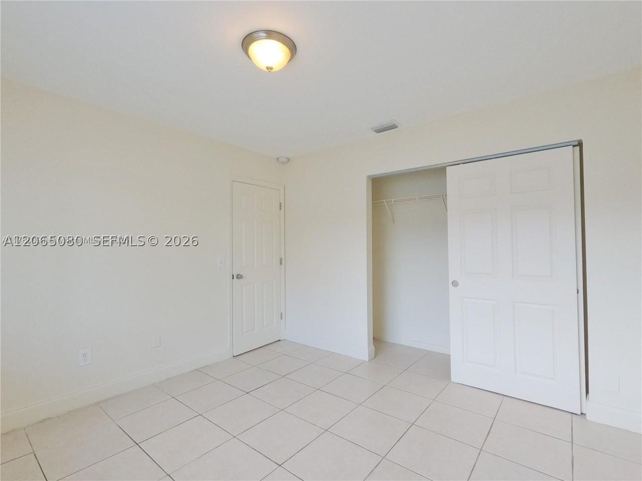 4906 Serafica Dr #7 - Photo 6 of 10