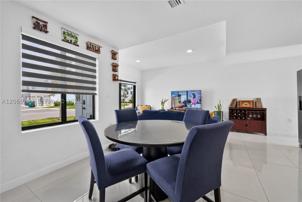 26175 Sw 145th Ct - Photo 6 of 27