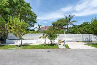 1450 Sw 20th Ave #1450 - Photo 1 of 1