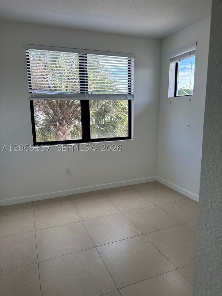 13391 Sw 251st Ter #107 - Photo 3 of 8