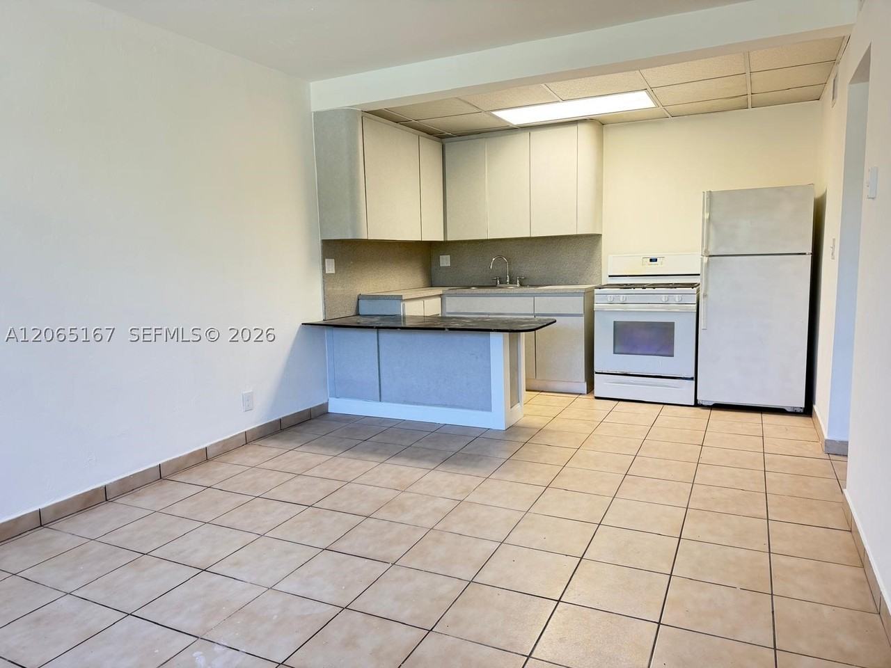 1845 Pembroke Rd #4-27 - Photo 2 of 6