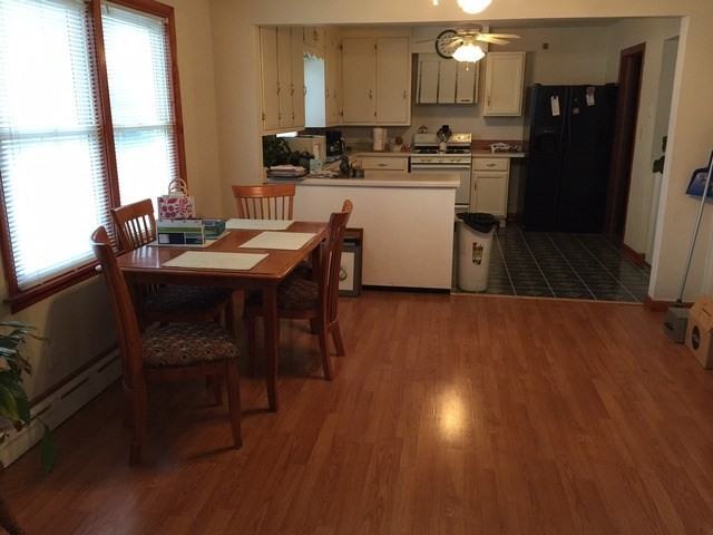 602 W 2nd St - Photo 2 of 12