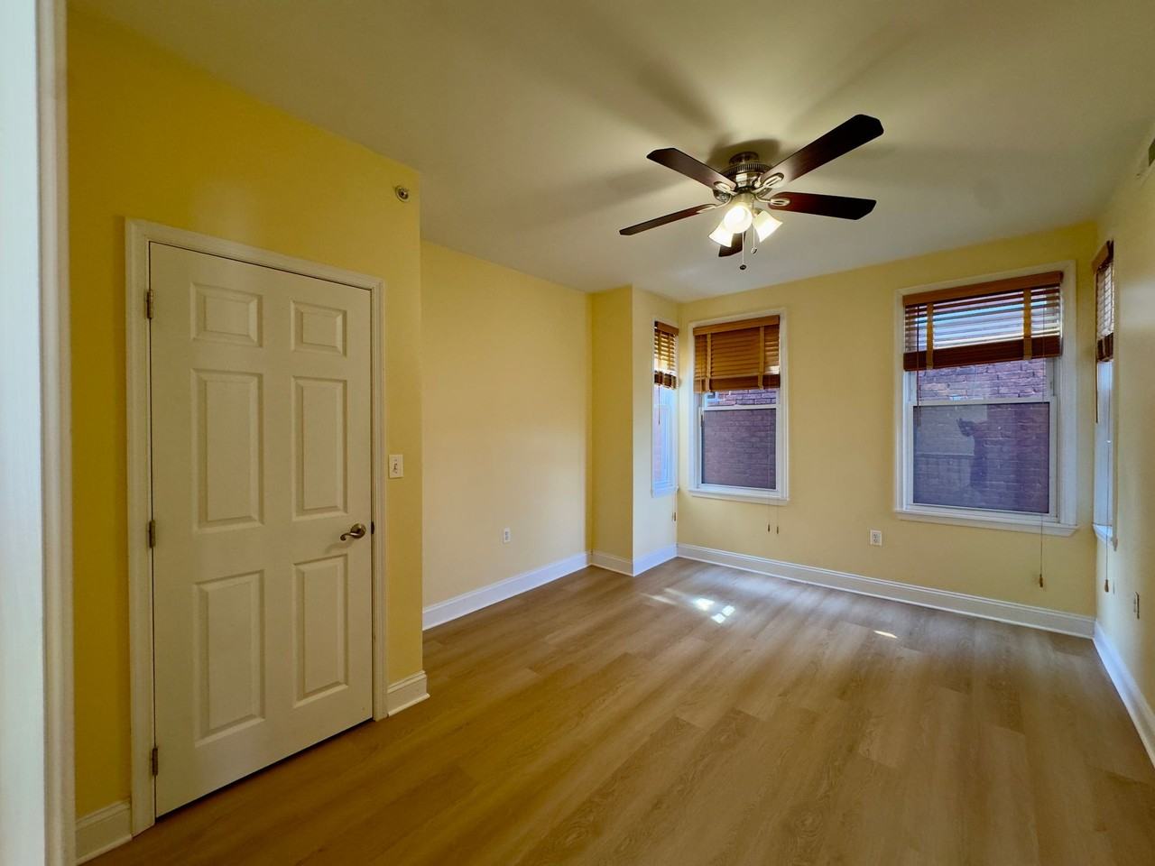 2210 N Charles St - Photo 5 of 50